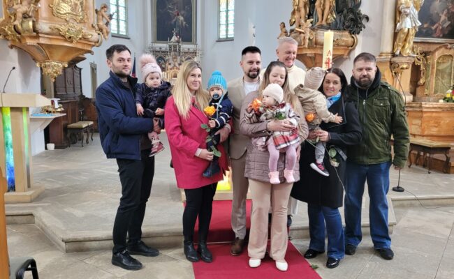 Mše svatá v neděli 12. 4. 2026 – setkání rok po křtu